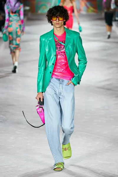 Look 36